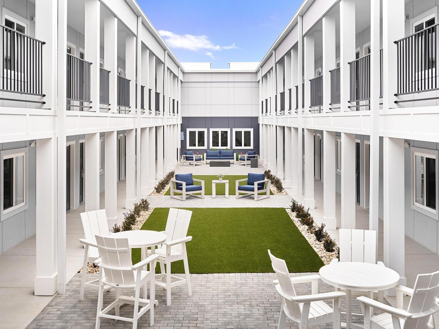 Stayapt Suites Columbus-Fort Benning מראה חיצוני תמונה